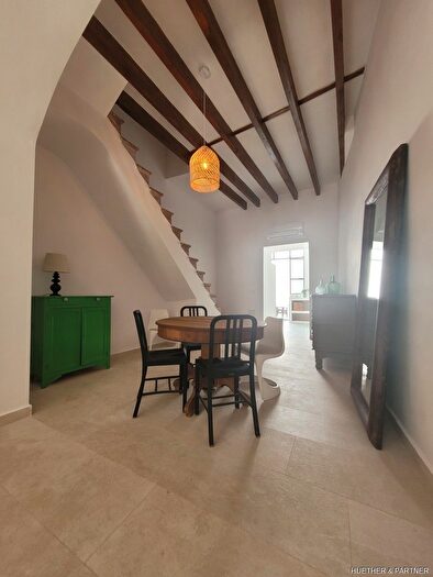 Casas en venta y pisos alquiler - 2