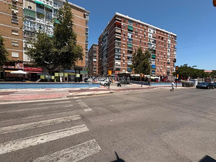 Piso en venta en Bailén Miraflores, Parque Victoria Eugenia de 3 habitaciones