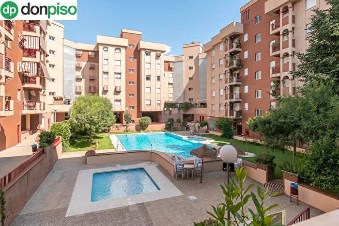 Piso en venta en Chana, Cerrillo de Maracena Periodistas de 2 habitaciones