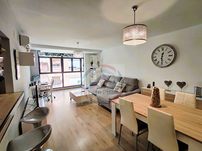 Piso en venta en Pobles de lOest, Benimàmet de 3 habitaciones