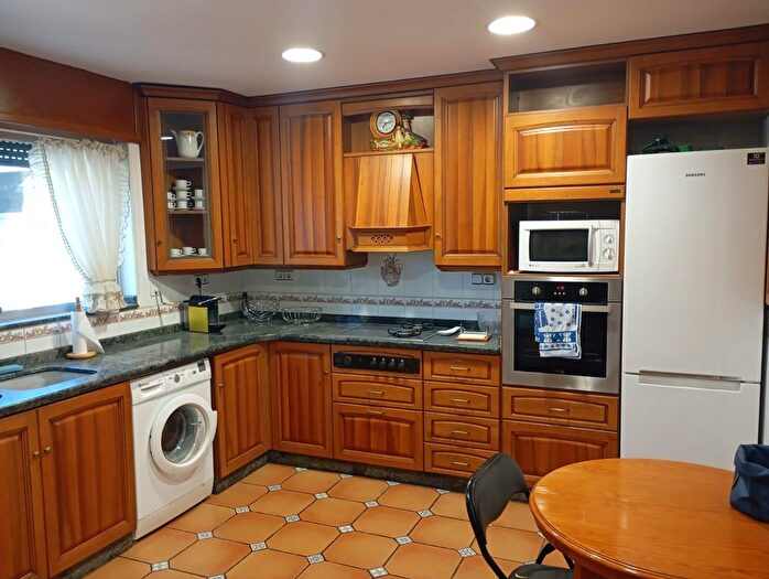 Casas en venta y pisos alquiler - 2