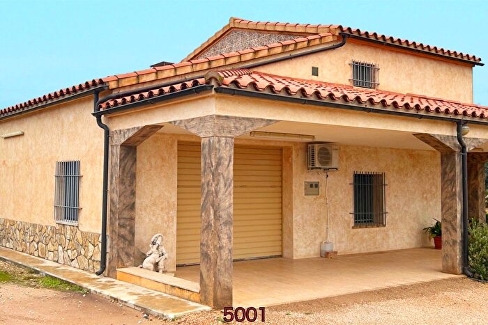Casa en venta en Jesús Els Reguers, Tortosa de 4 habitaciones