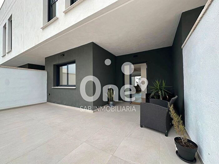 Casas en venta y pisos alquiler - 3