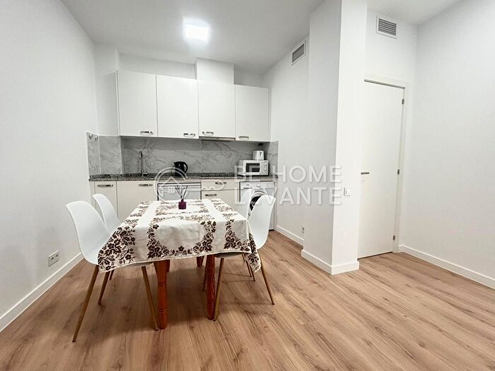 Piso en venta en Centro, San Antón de 3 habitaciones