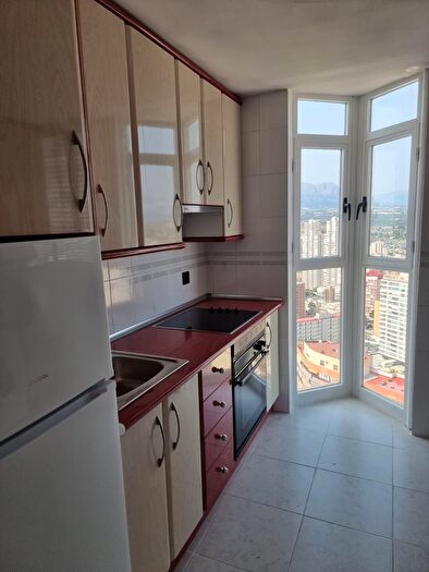 Casas en venta y pisos alquiler - 2