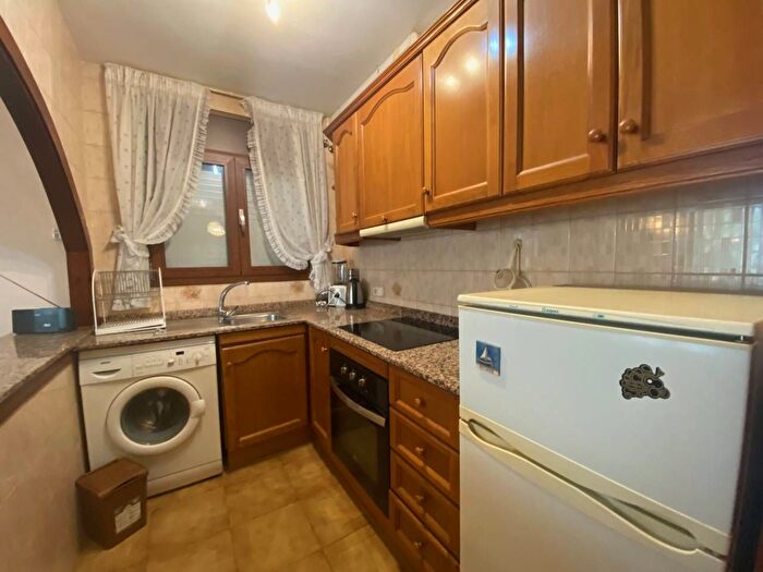Casas en venta y pisos alquiler - 2