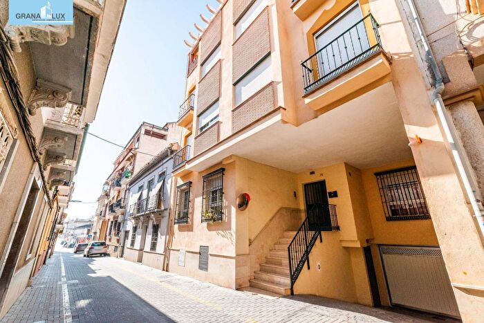 Casas en venta y pisos alquiler - 1