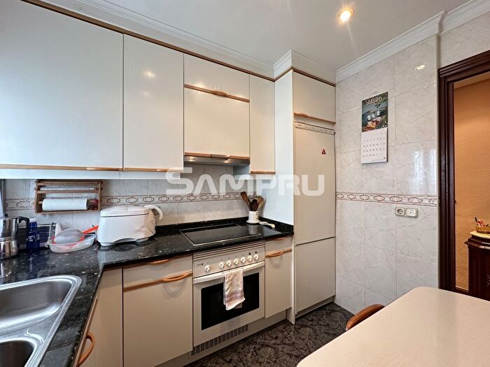 Casas en venta y pisos alquiler - 2