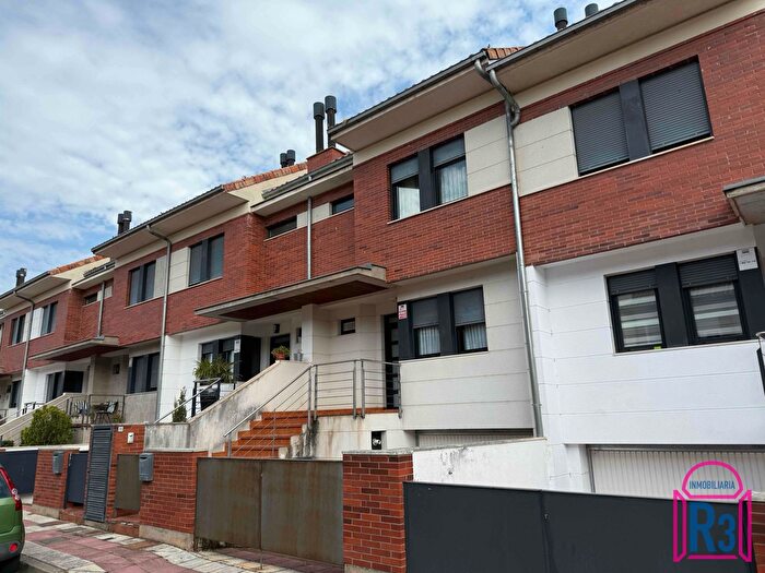 Casas en venta y pisos alquiler - 1