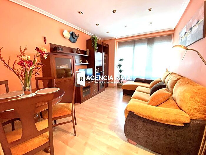 Casas en venta y pisos alquiler - 1