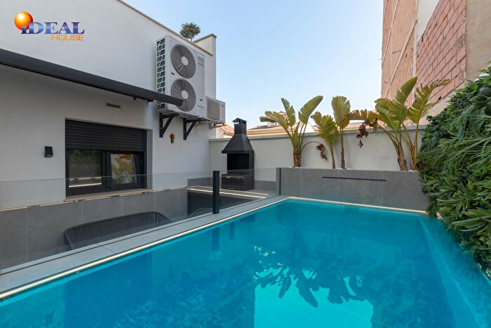 Casa en venta en Padul, Granada de 4 habitaciones