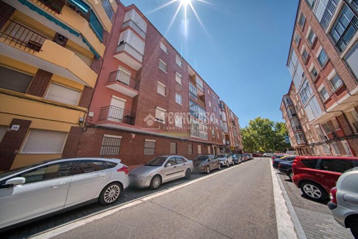 Piso en venta en Batallas, Valladolid Capital de 3 habitaciones