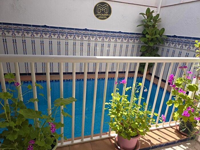 Casas en venta y pisos alquiler - 1