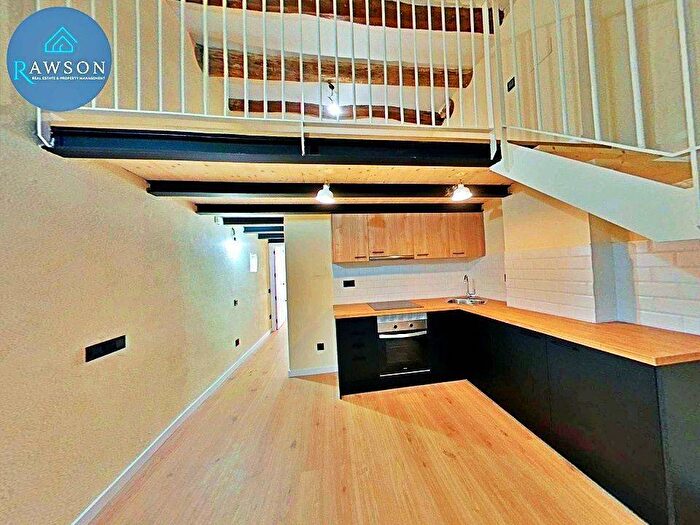 Casas en venta y pisos alquiler - 1