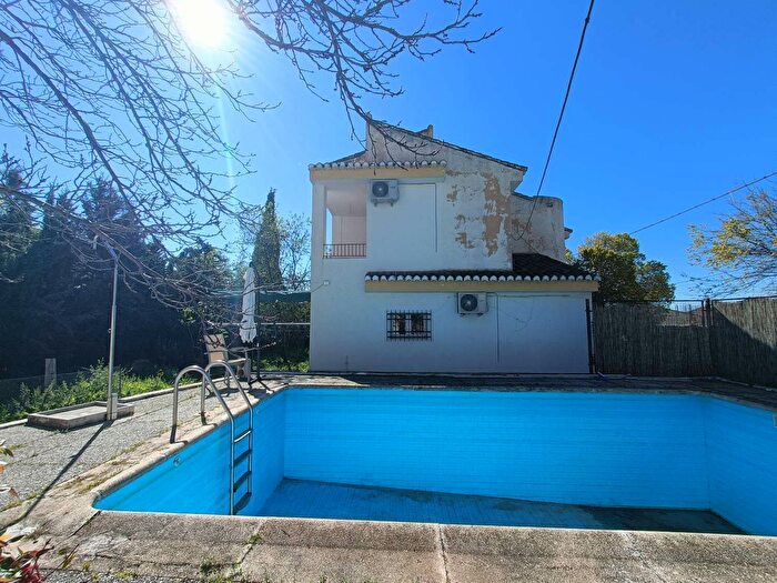 Casa en venta en Íllora, Granada de 4 habitaciones
