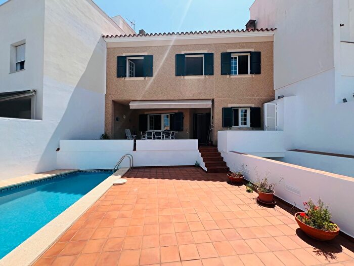Casa en venta en Maó ciutat, Dalt Sant Joan Plaça Eivissa de 4 habitaciones