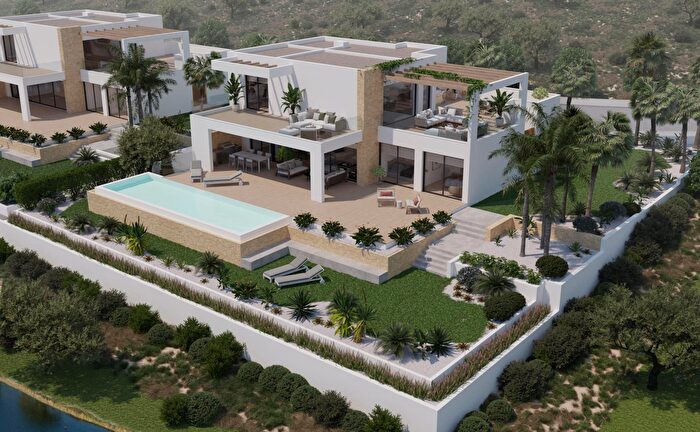 Casa en venta en Monforte del Cid, Alicante de 4 habitaciones
