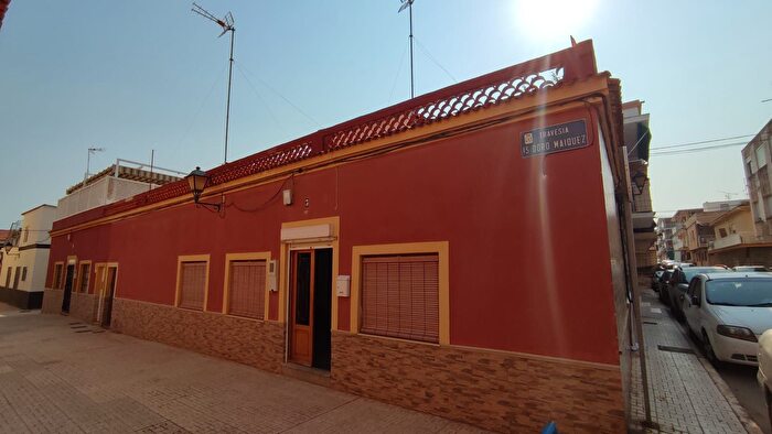Casas en venta y pisos alquiler - 1