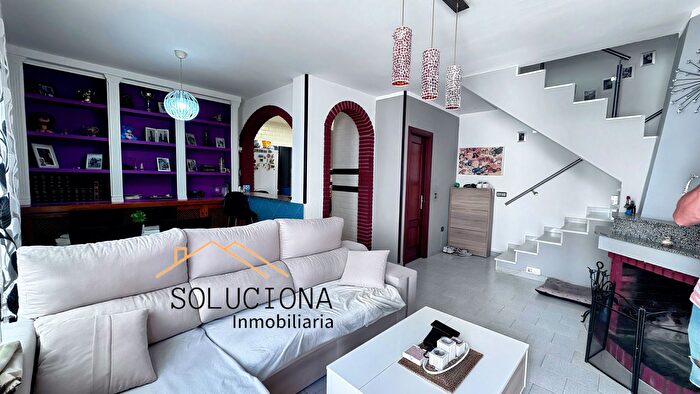 Casas en venta y pisos alquiler - 2