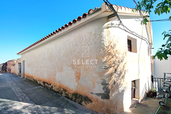 Casas en venta y pisos alquiler - 1