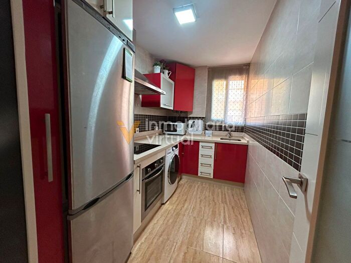 Casas en venta y pisos alquiler - 2