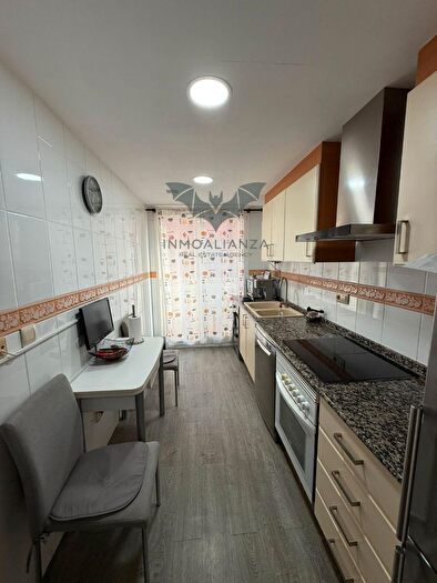 Casas en venta y pisos alquiler - 1