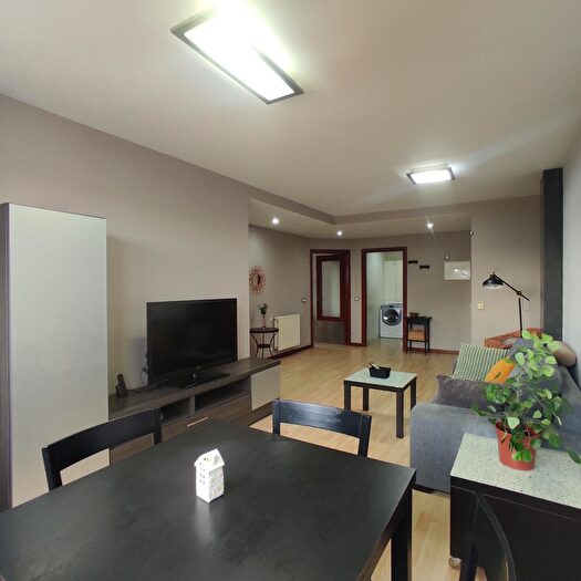 Casas en venta y pisos alquiler - 2