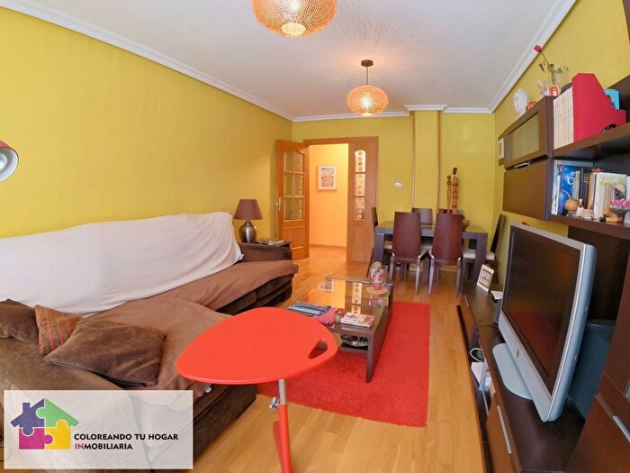 Casas en venta y pisos alquiler - 2