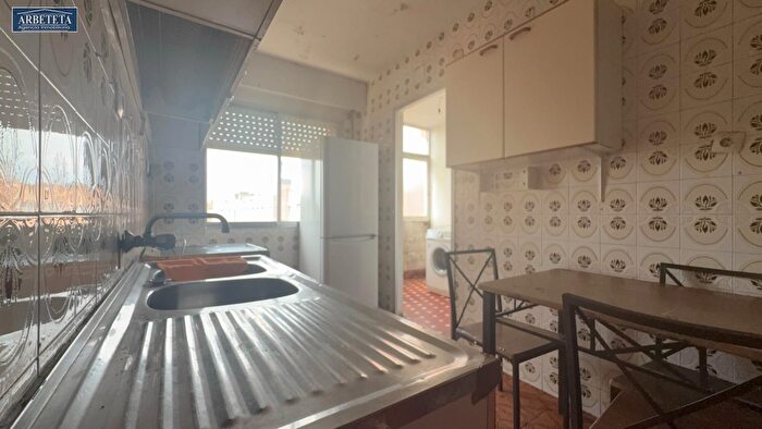 Casas en venta y pisos alquiler - 2