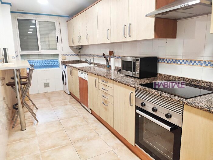 Casas en venta y pisos alquiler - 2