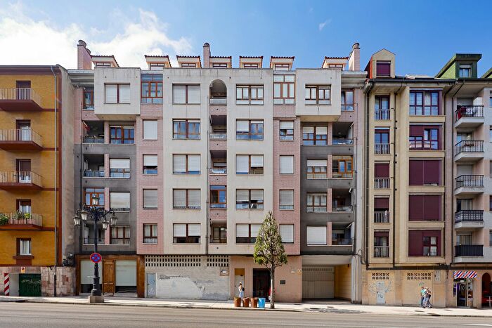 Piso en venta en Fozaneldi Tenderina Ventanielles, Fozaneldi Tenderina de 1 habitacion