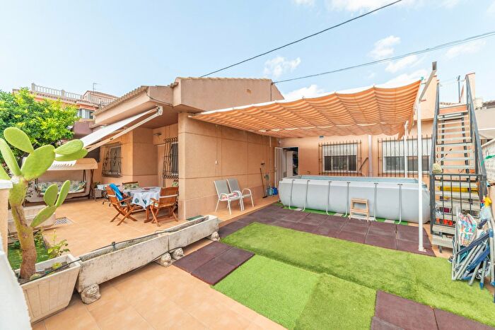 Casas en venta y pisos alquiler - 1
