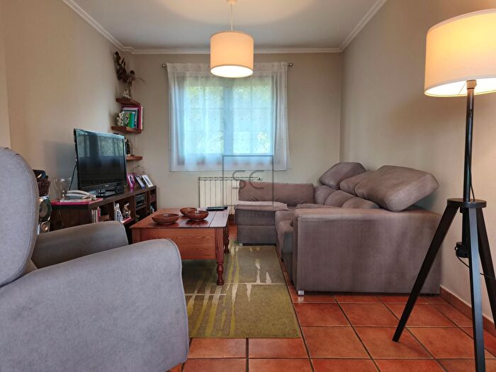 Casas en venta y pisos alquiler - 2