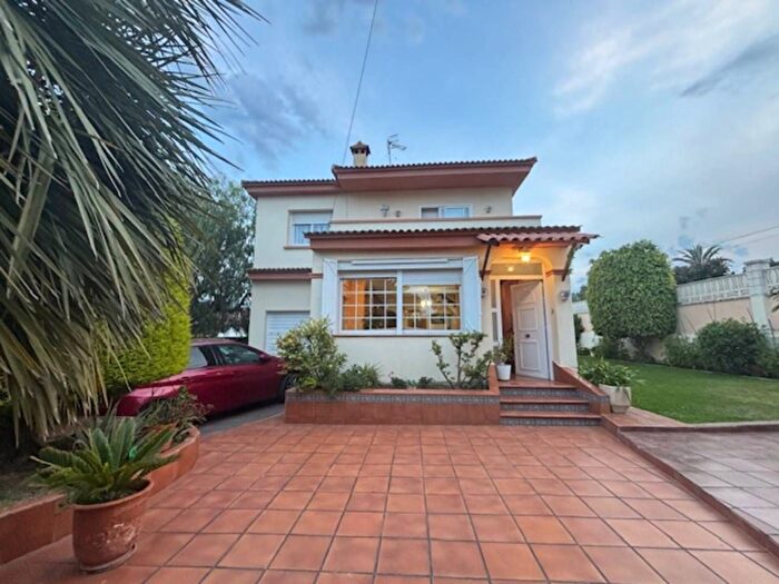 Casa en venta en Cunit Residencial, Cunit de 4 habitaciones