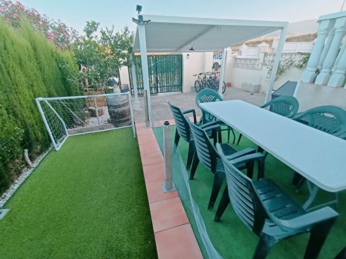 Casa en venta en Castalla, Alicante de 2 habitaciones