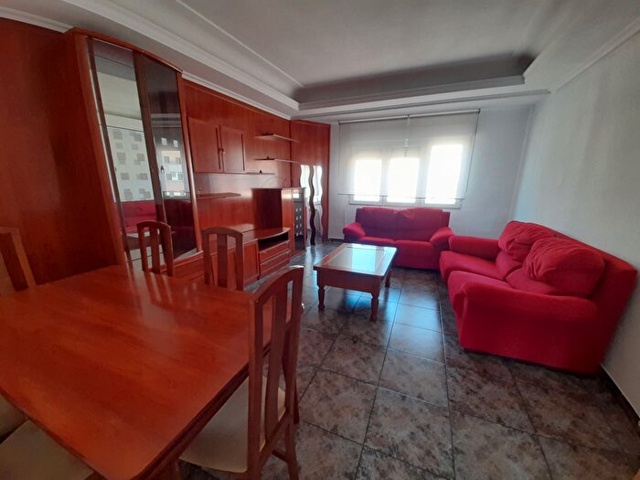 Casas en venta y pisos alquiler - 1