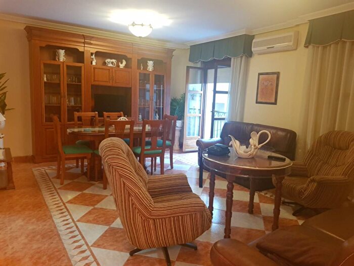 Piso en alquiler en Baza, Granada de 2 habitaciones