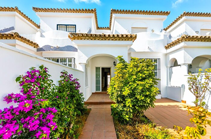 Casa en venta en Núcleo urbano, Chiclana de la Frontera de 3 habitaciones