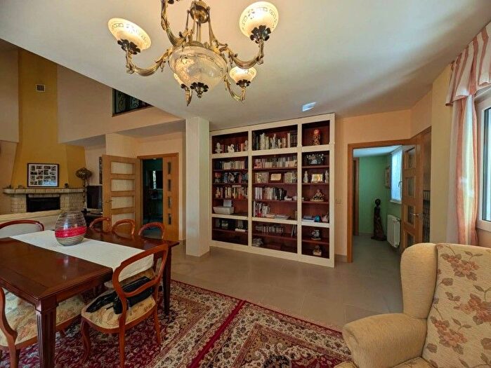 Casa en venta en Becerril de la Sierra, Madrid de 4 habitaciones