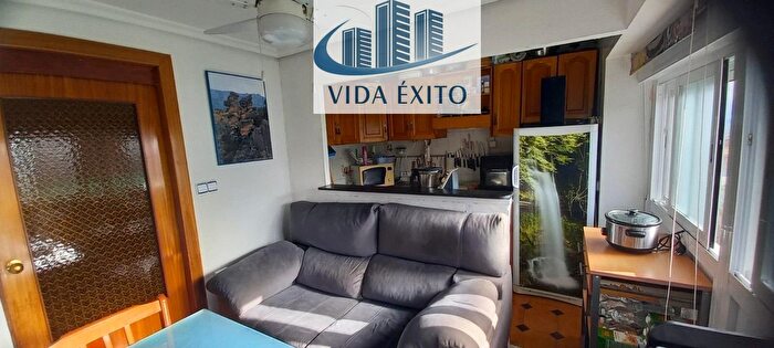 Casas en venta y pisos alquiler - 2