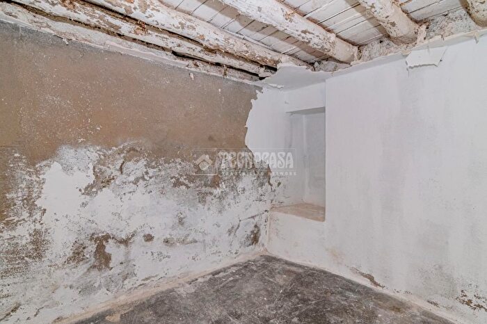 Casas en venta y pisos alquiler - 3