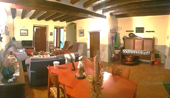 Casa en venta en Munébrega, Zaragoza de 5 habitaciones