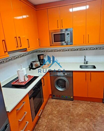 Casas en venta y pisos alquiler - 3
