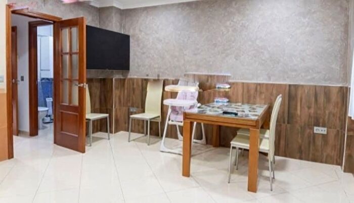 Casas en venta y pisos alquiler - 1