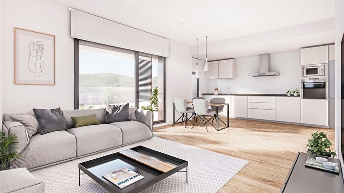 Casas en venta y pisos alquiler - 2