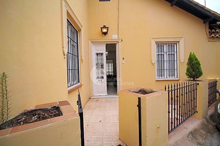 Casas en venta y pisos alquiler - 2