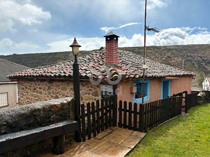 Casa en venta en Carrocera, León