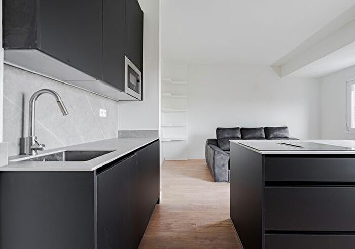 Piso en venta en Ciudad Lineal, San Pascual de 2 habitaciones