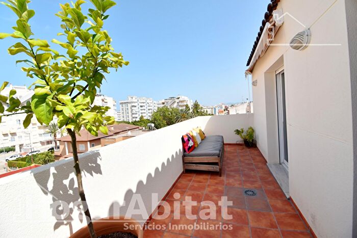 Piso en venta en Daimús, Valencia de 2 habitaciones