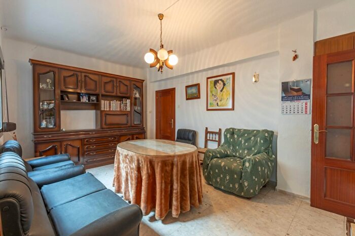 Casa en venta en Guadix, Granada de 5 habitaciones
